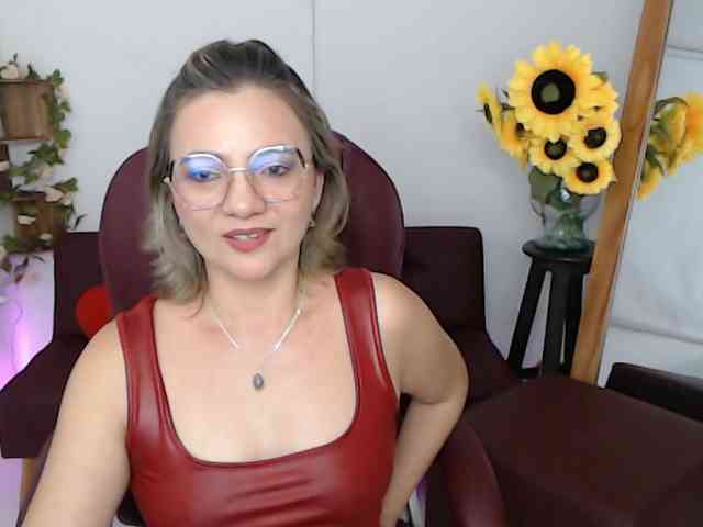 ana-milf webcam