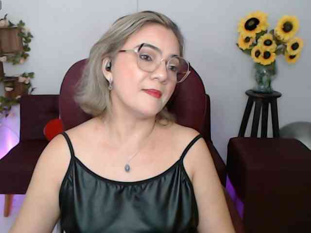 ana-milf