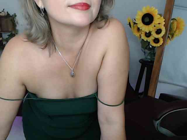 ana-milf webcam