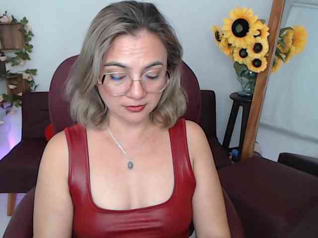 ana-milf