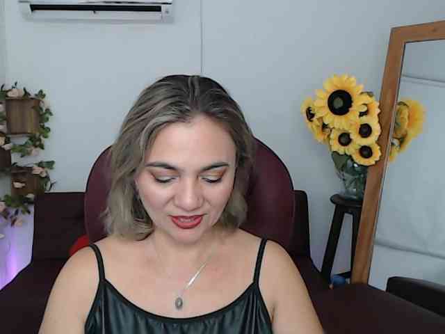 ana-milf webcam