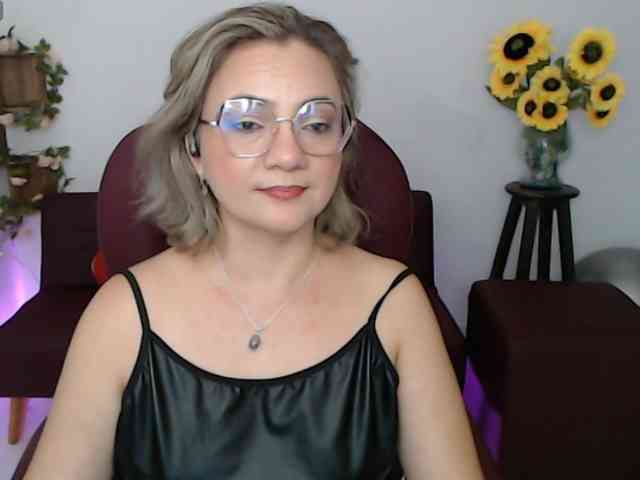 ana-milf