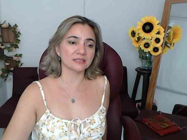 ana-milf