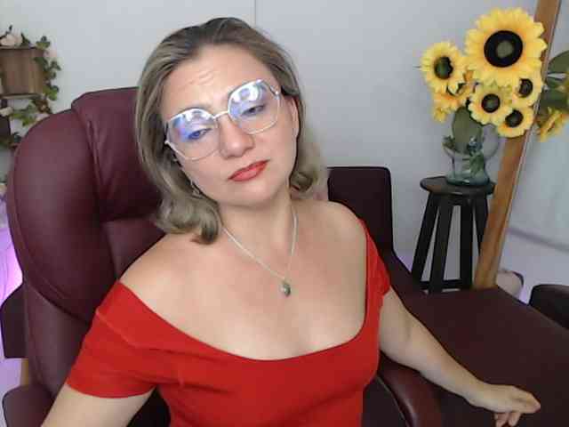 ana-milf webcam