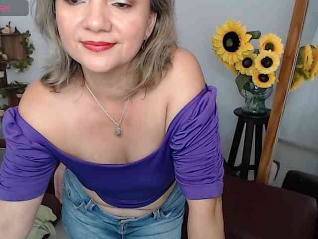 ana-milf webcam