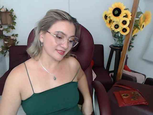 ana-milf