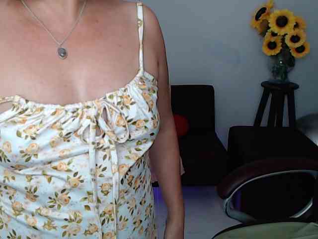 ana-milf