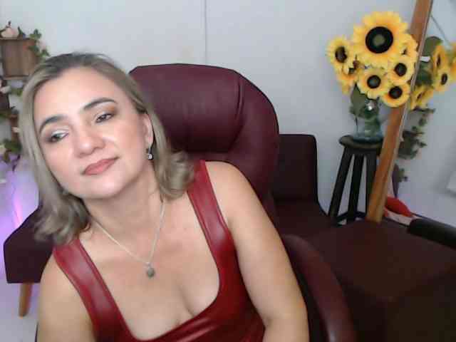ana-milf webcam