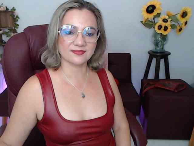 ana-milf webcam