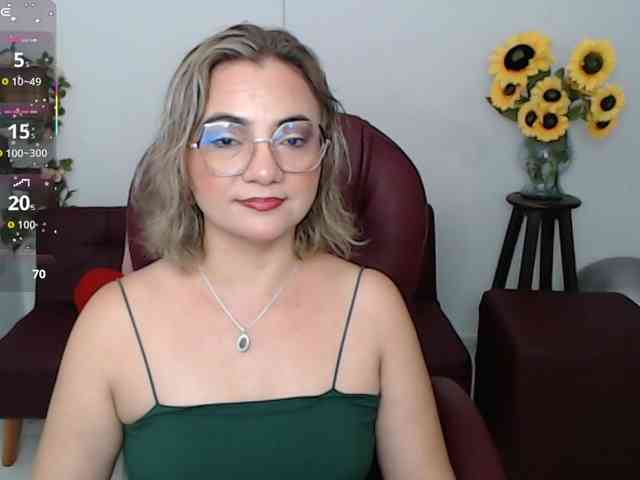 ana-milf webcam
