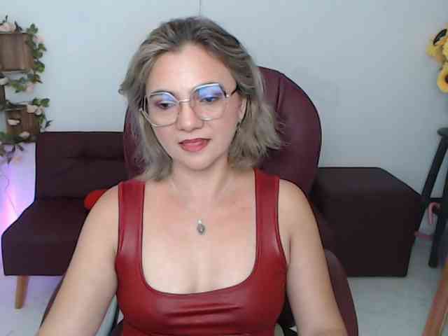 ana-milf webcam