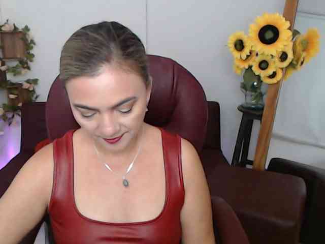 ana-milf webcam