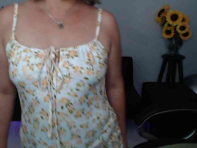 ana-milf webcam