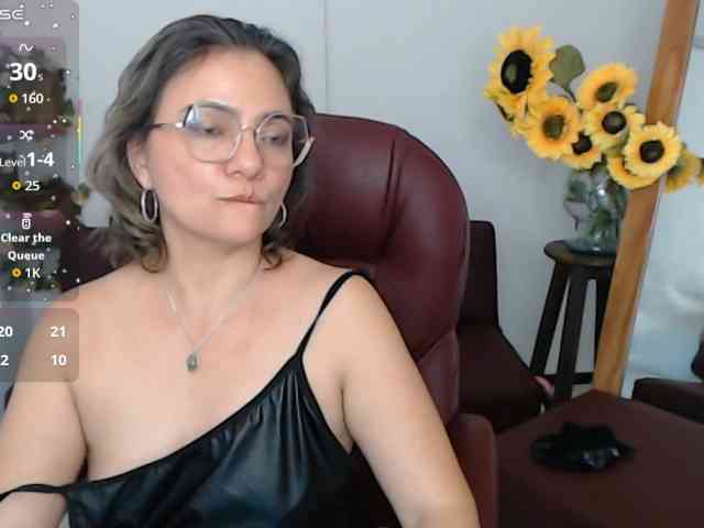 ana-milf