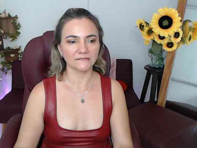 ana-milf