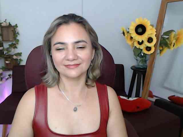 ana-milf webcam