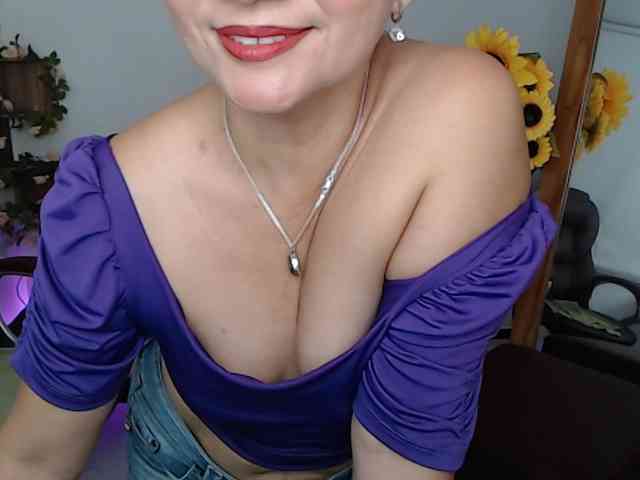 ana-milf webcam