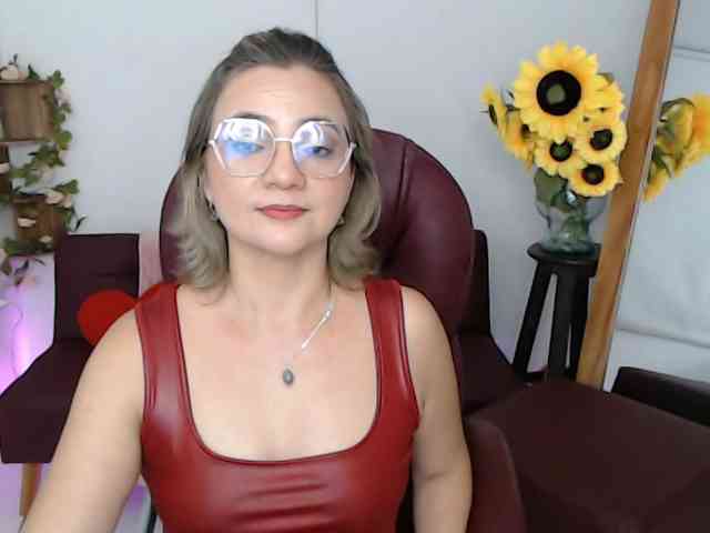 ana-milf webcam