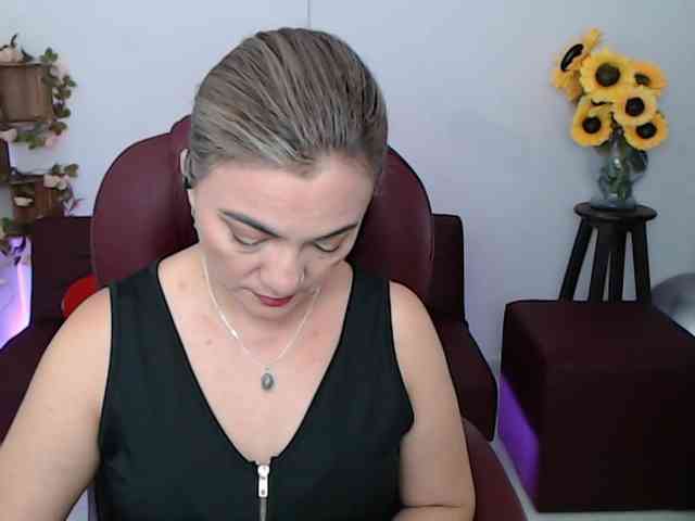 ana-milf