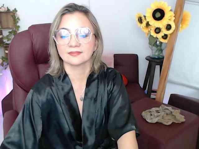 ana-milf
