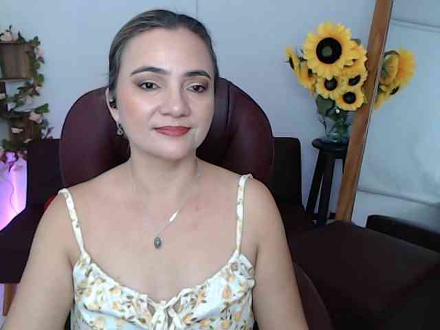 ana-milf webcam