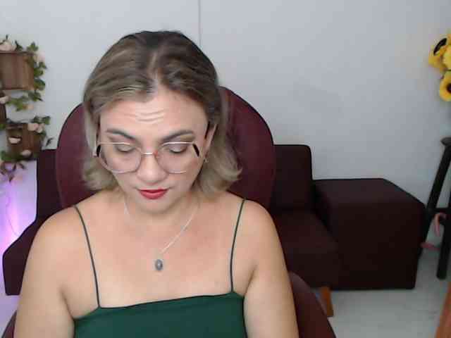 ana-milf