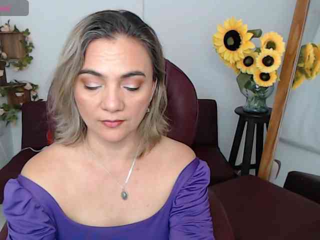 ana-milf webcam