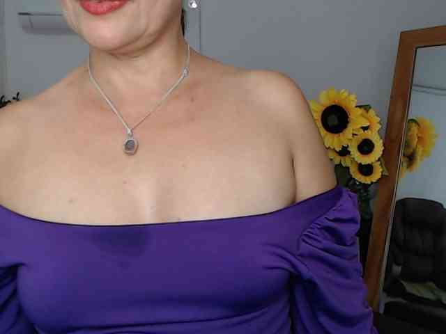 ana-milf webcam