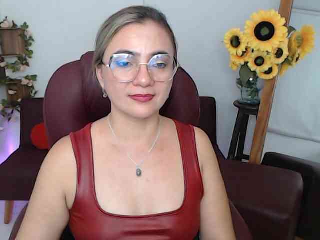 ana-milf webcam