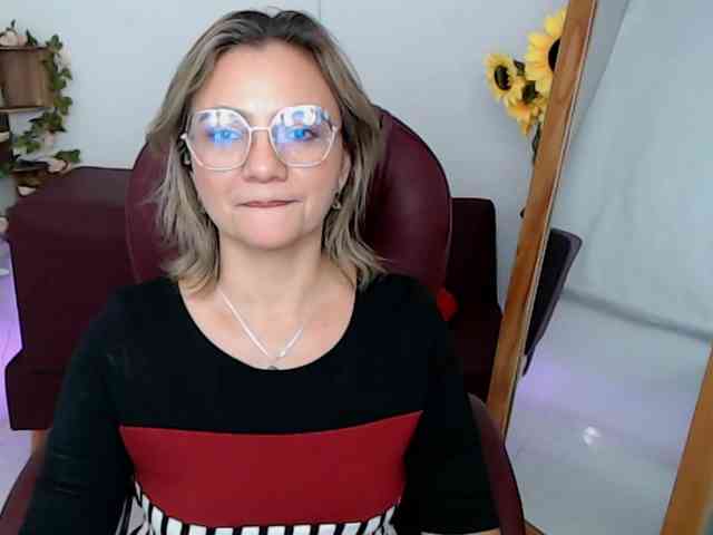 ana-milf