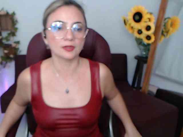 ana-milf webcam