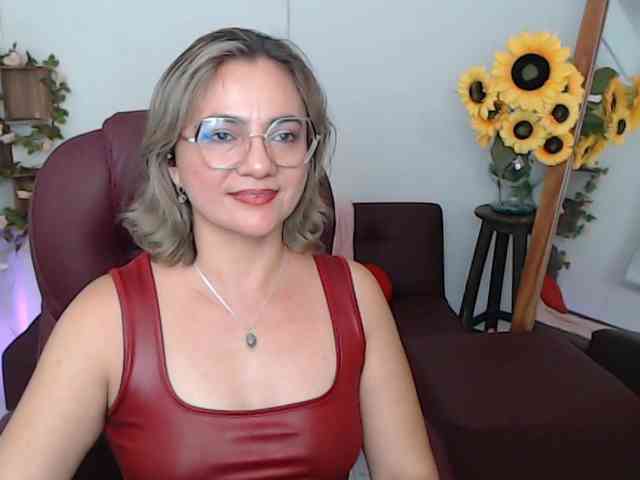 ana-milf webcam