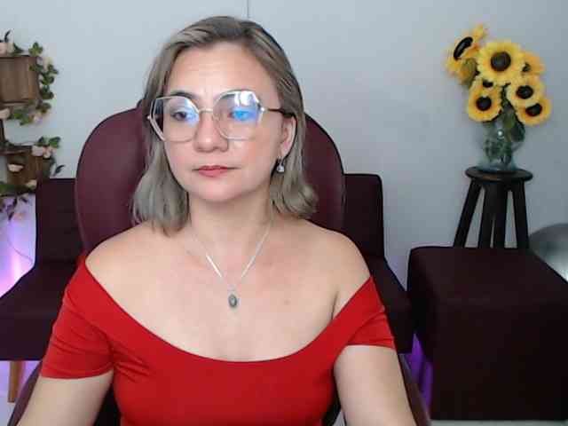 ana-milf