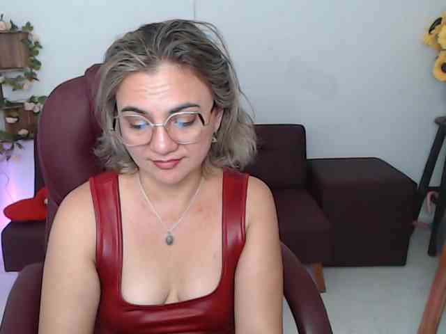 ana-milf