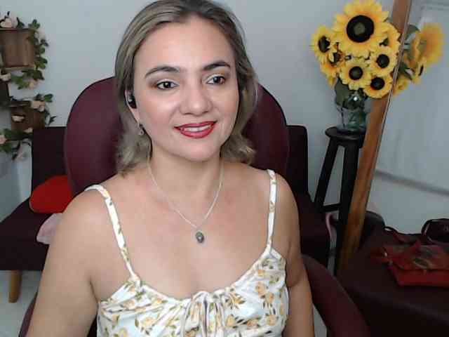 ana-milf webcam