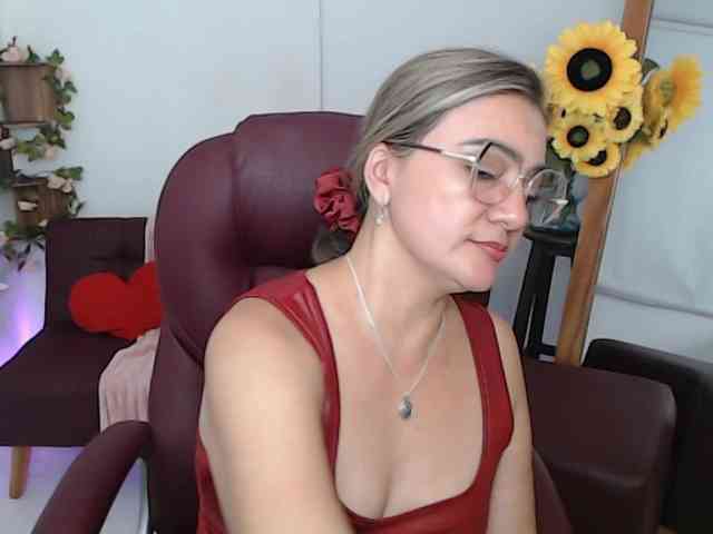 ana-milf webcam