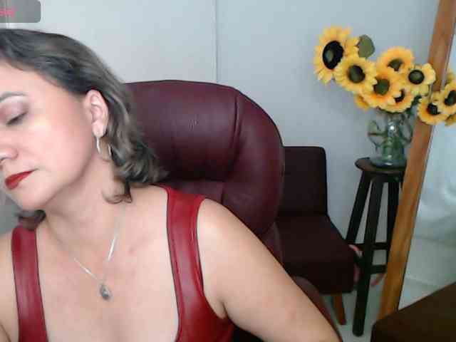 ana-milf