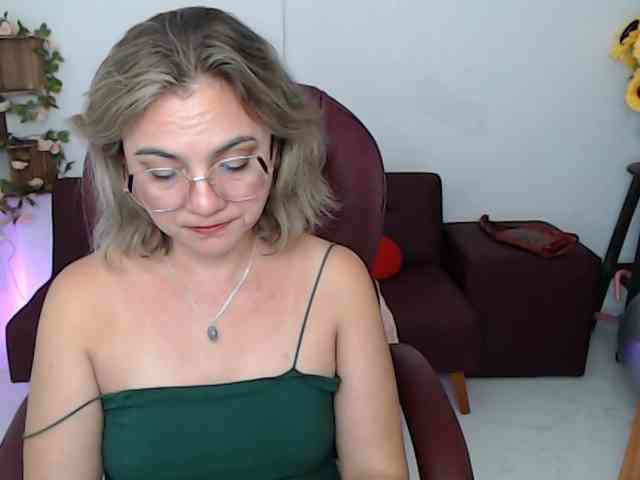ana-milf