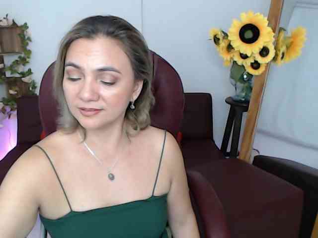 ana-milf webcam