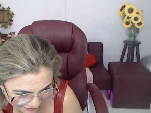 ana-milf