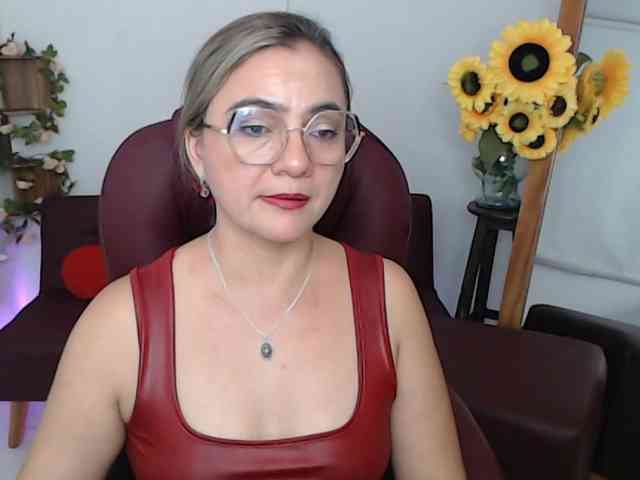 ana-milf webcam