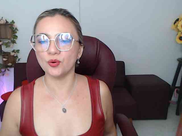 ana-milf webcam
