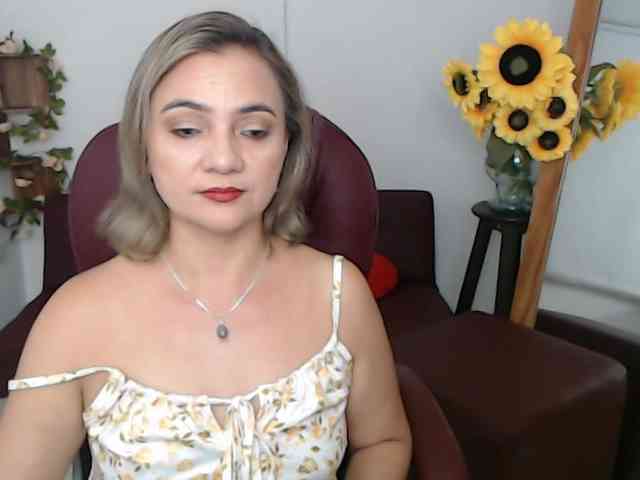 ana-milf