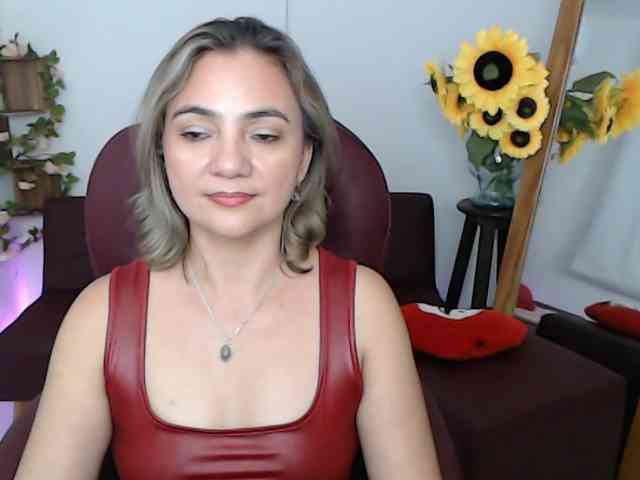 ana-milf webcam