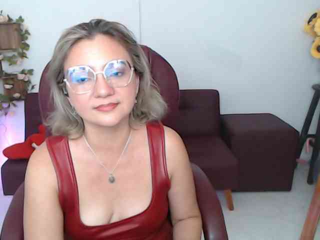 ana-milf