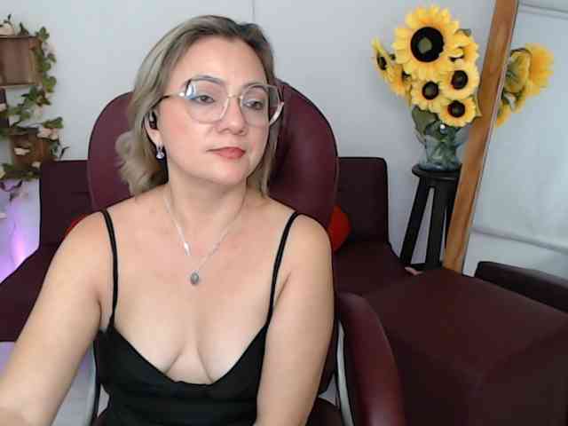 ana-milf webcam