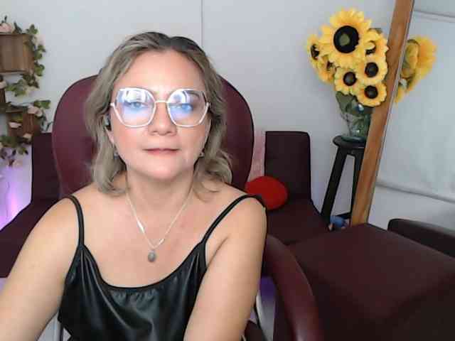 ana-milf webcam