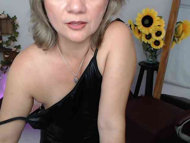 ana-milf webcam