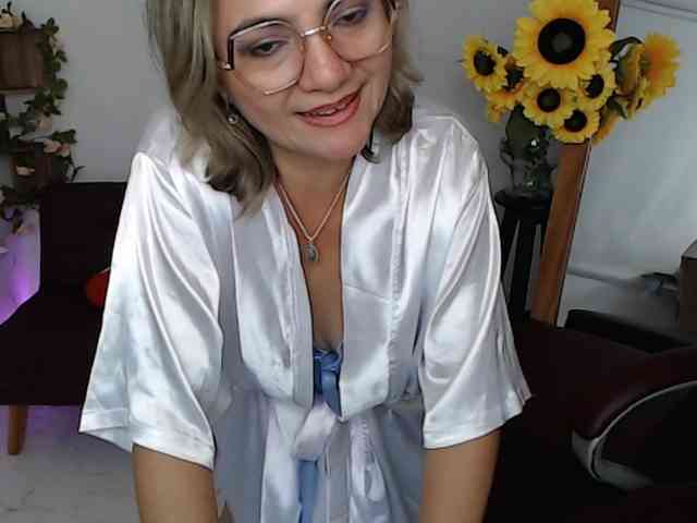 ana-milf webcam