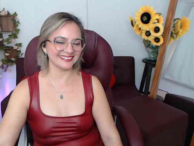 ana-milf webcam